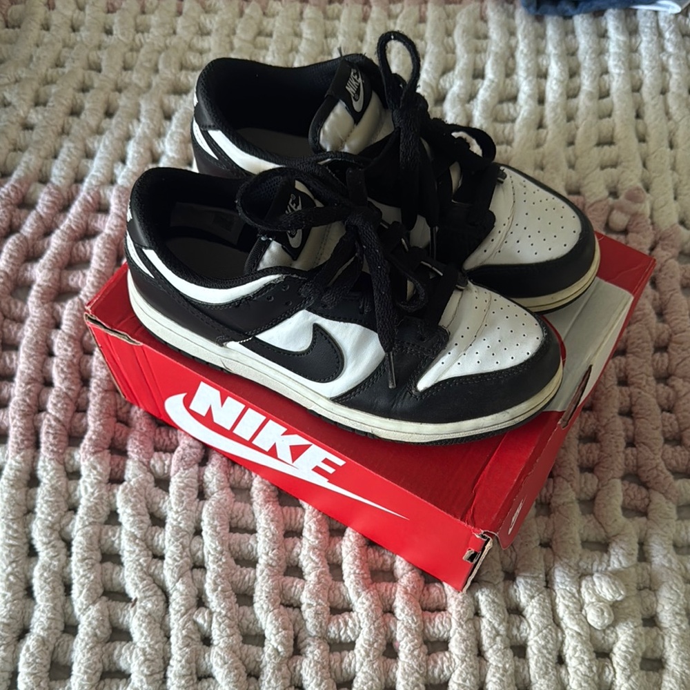 Nike Kids Black and White Sneakers